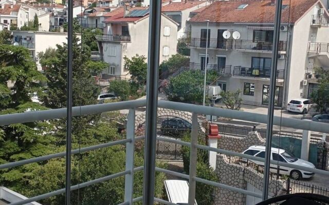 Sunset Apartment Ami