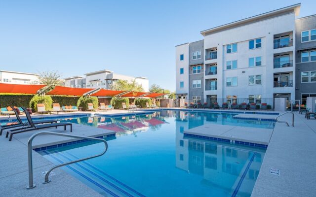 WanderJaunt - Luxe Tempe Apartments