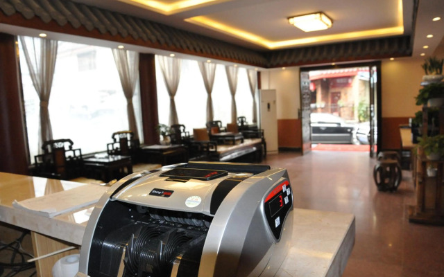 Chengdu Holly Hostel