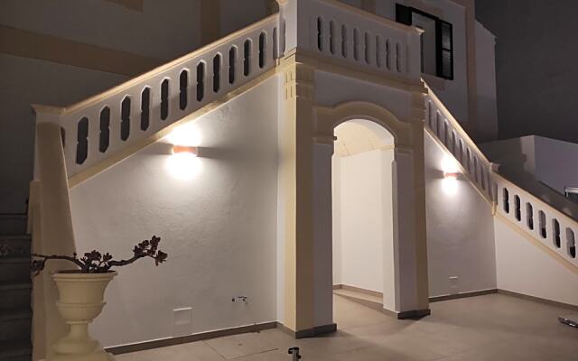 Amano Maison Carrée