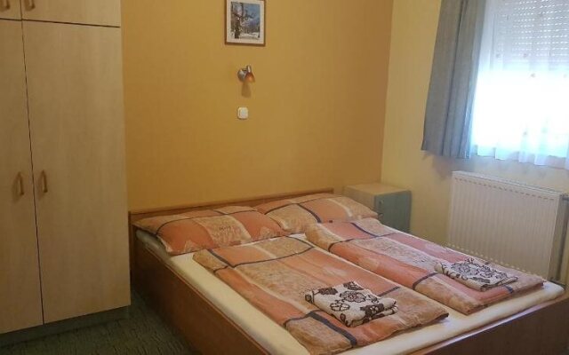 Richie II. Apartman