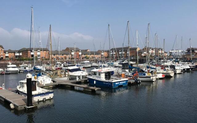 Switchback Stays Marina Apartments