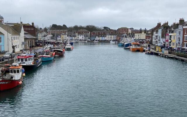 Stunning sea Views From Apartment in Weymouth