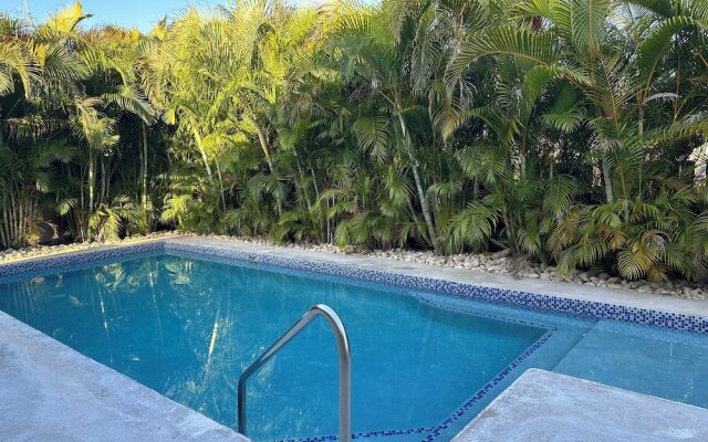 Palm BlossomJA Manor