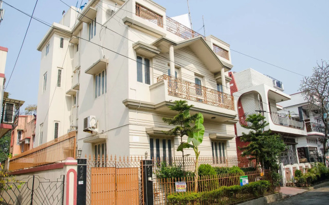 Maple Comfort By OYO Rooms