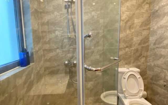 R&F Princess Cove by Wong