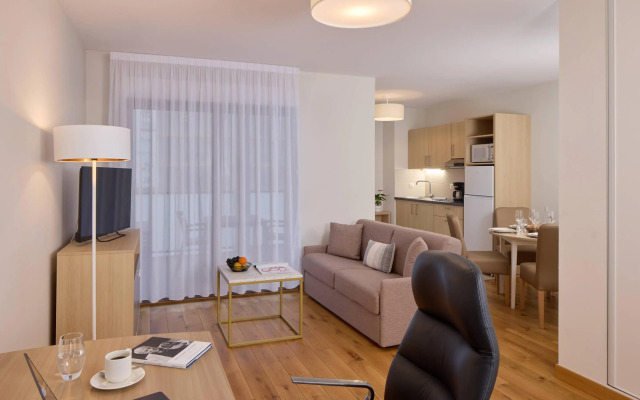 Zenitude Hôtel-Résidences Pau