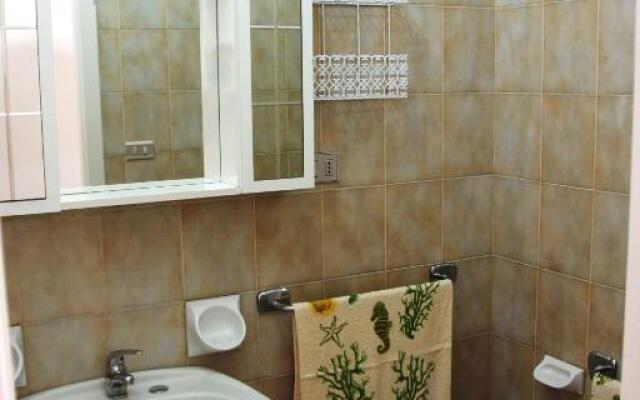 Marina Novaglie - 300m mare