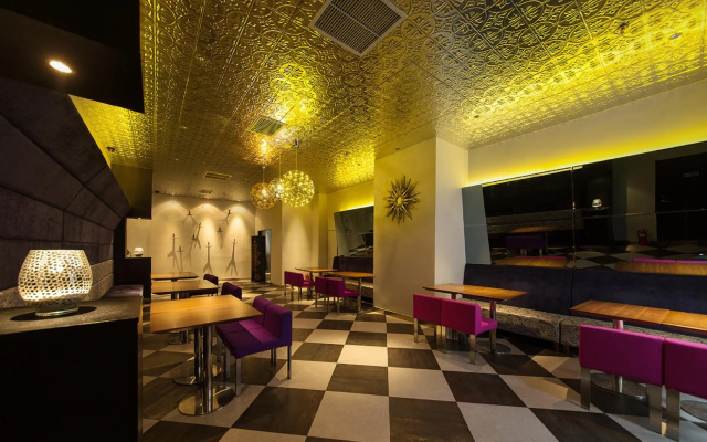 Orange Hotel Select Qingdao Wusi Square – Lobby – Qingdao
