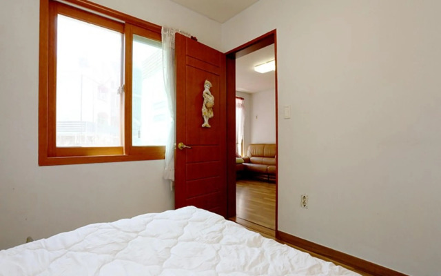 Gwanghwado Dongmakgol Bada Pension