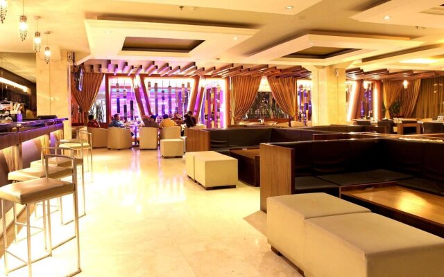 Grand Delta Hotel