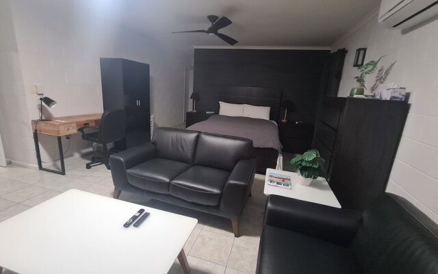 Emthree Seaside Apartments