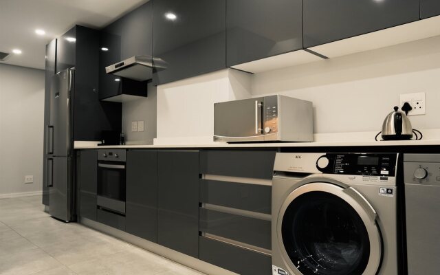 Reserved Suites Illovo