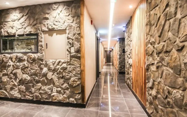 Jinju JS Hotel