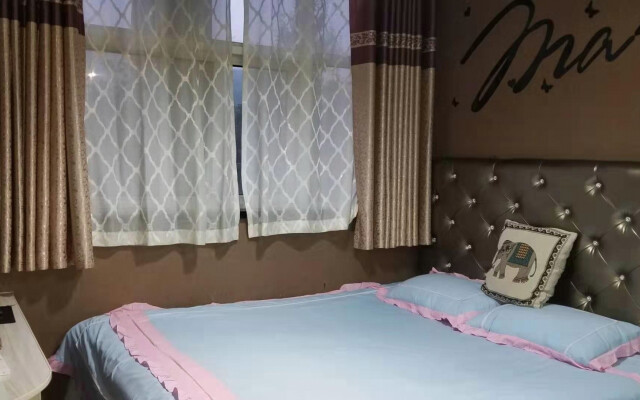 Hebi Weekend Inn