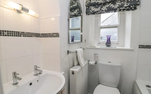 5 Ivy Terrace