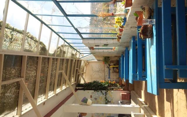 Pengbi Youth Hostel