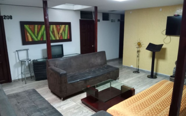 Hotel Cañaveral Plaza