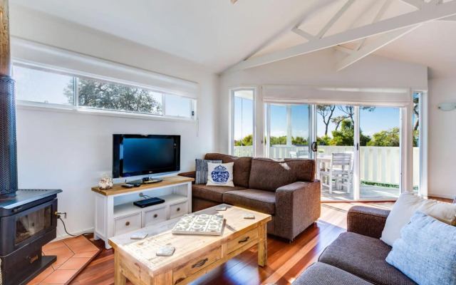 Hyams Seaside Apartment 4pm Check Out Sundays