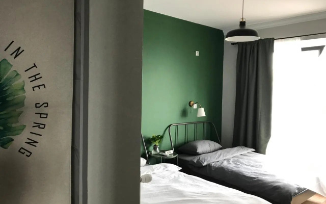 Chelan Hostel