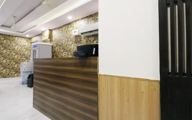 Hotel Sangeet by OYO Rooms