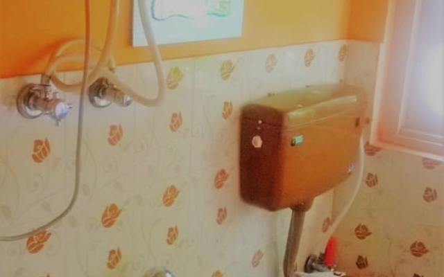 Hotel New Green View - I – Bathroom – Srinagar