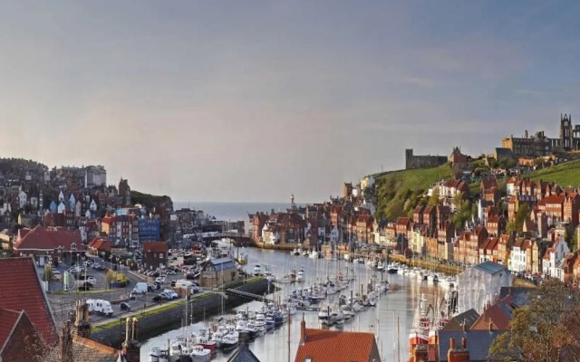 Stunning Views Central Whitby Parking