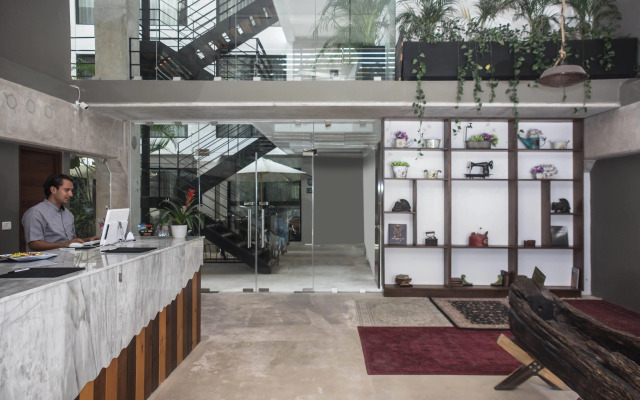 Hotel52