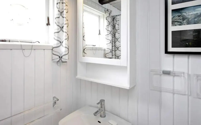 Cushy Holiday Home in Otterup near Sea