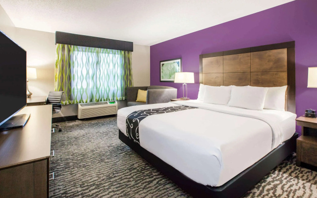 La Quinta Inn & Suites by Wyndham Elkhart