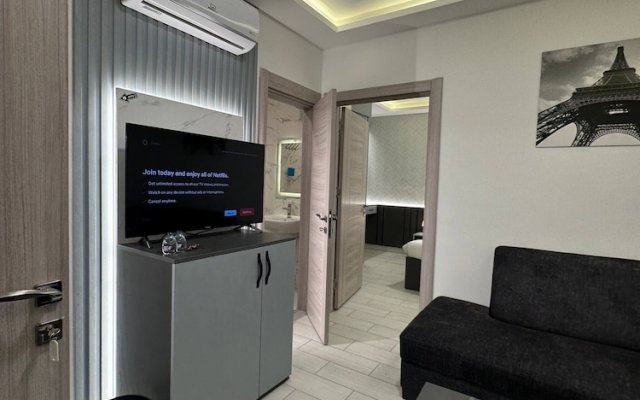 Luxury Room Near Downtown