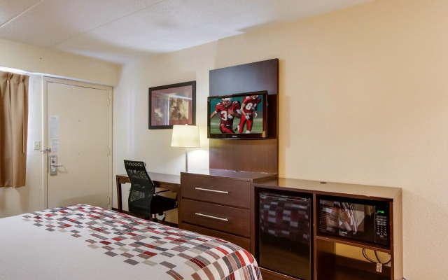 Red Roof Inn Grand Rapids Airport
