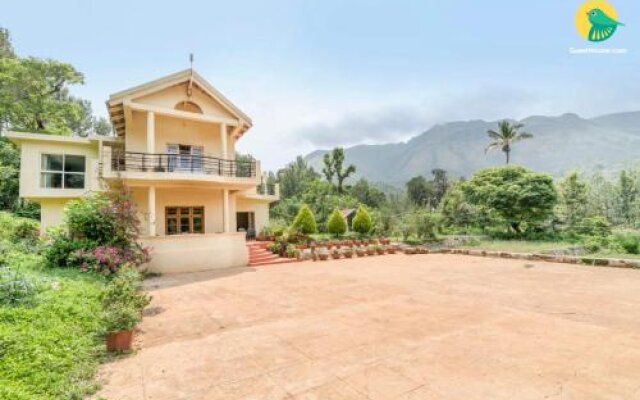 Homestay with parking in Chikkamagaluru, by GuestHouser 59763