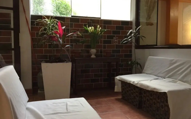 Hostal Bromelias 2