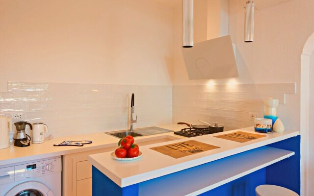 Seadise Luxury Apartment