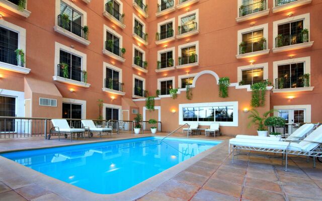 iStay Hotel Ciudad Victoria