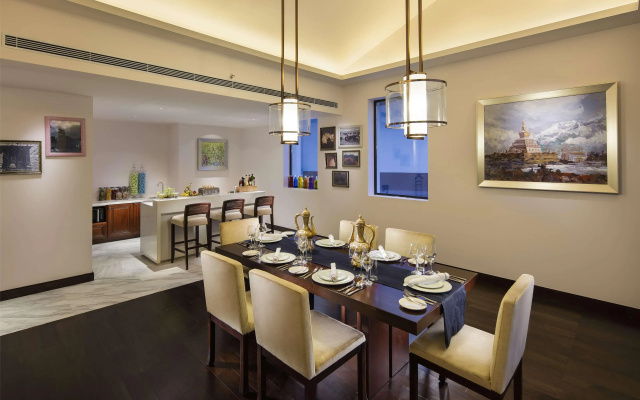 Hilton Linzhi Resort