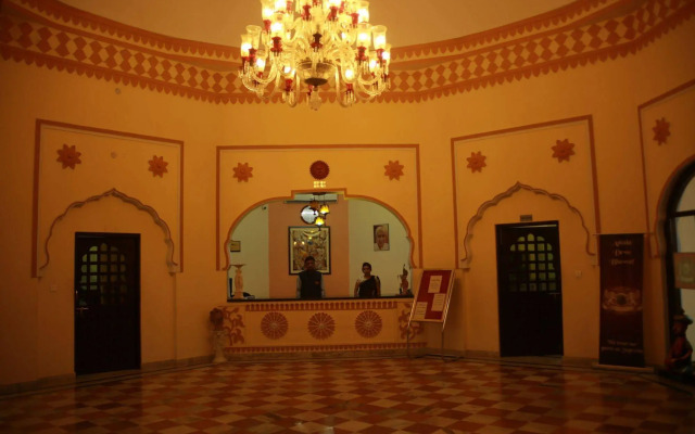Hotel Raj Mahal