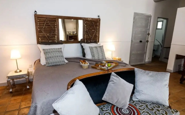 Proven ale House With Pool and spa