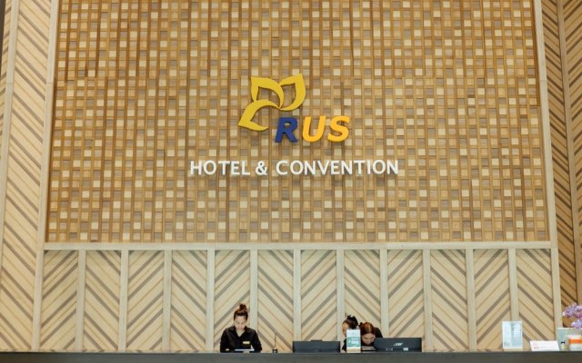 RUS Hotel&Convention
