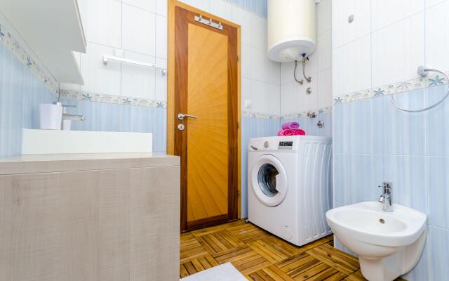 Apartment Dora