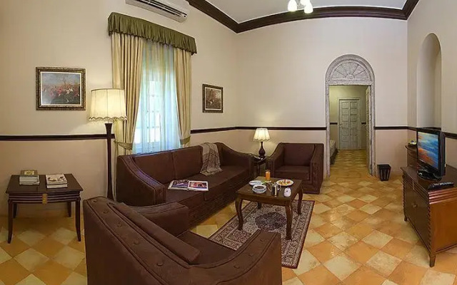 Citrus Chambers Mahabaleshwar