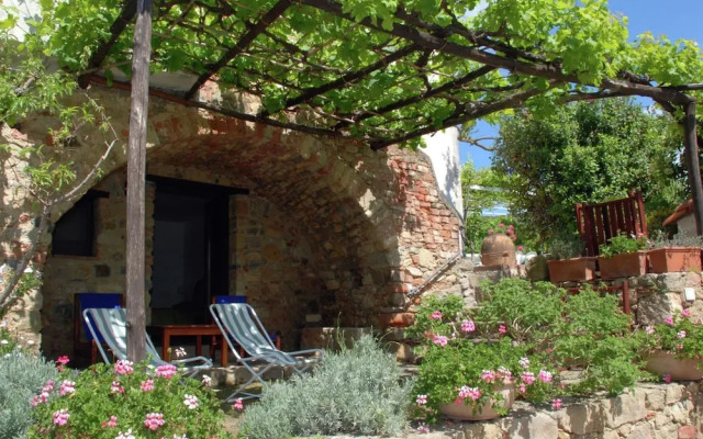 Villa a Velia con Spiaggia di Mare