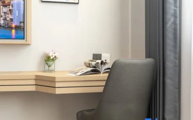 Yeste Hotel (Dongguan Songshanhu Zhuoweicheng)