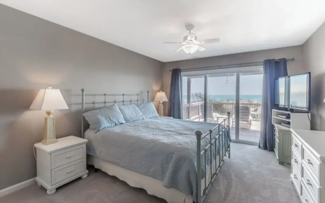 The Beachcomber by Topsail Realty