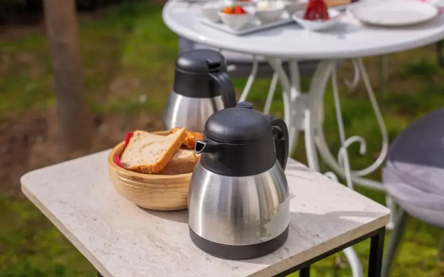 poseidon kınalıada pansiyon