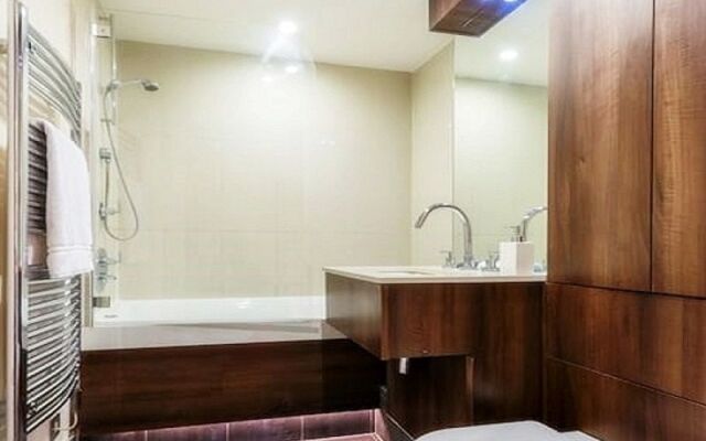 Urban 1 Bed Apartment Near Westminster