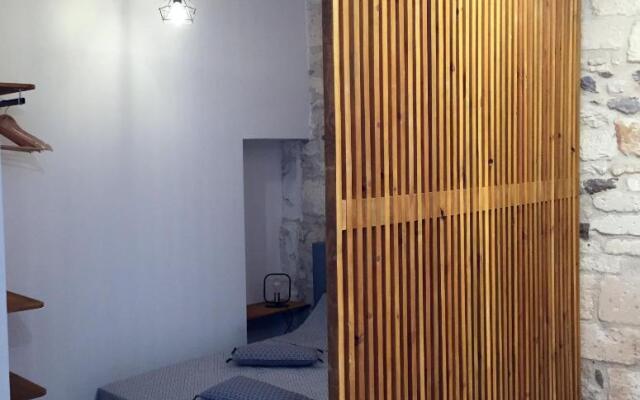 Studio climatisé, La Cloison