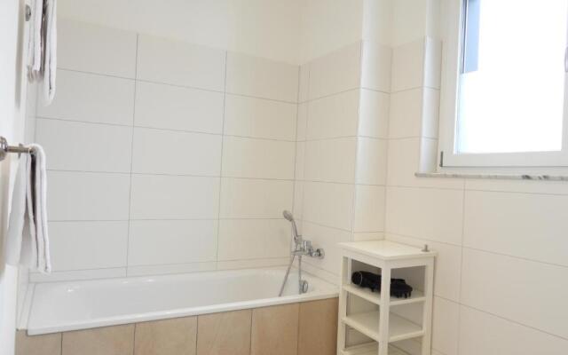 Braviscasa - Ferienresidenz Endingen Badnerstrasse