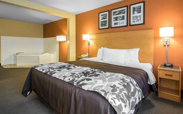 Sleep Inn & Suites Sheboygan I-43